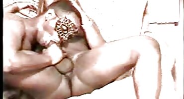 phim sex mandy flores Lika b ngón tay cô sex bo ấy ướt lỗ giữa cô ấy chân.